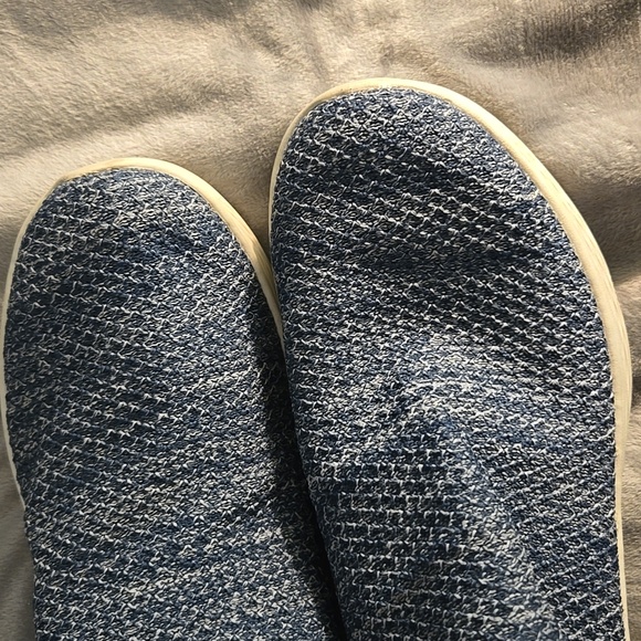 Skechers women's You Walk sneakers - Picture 8 of 8